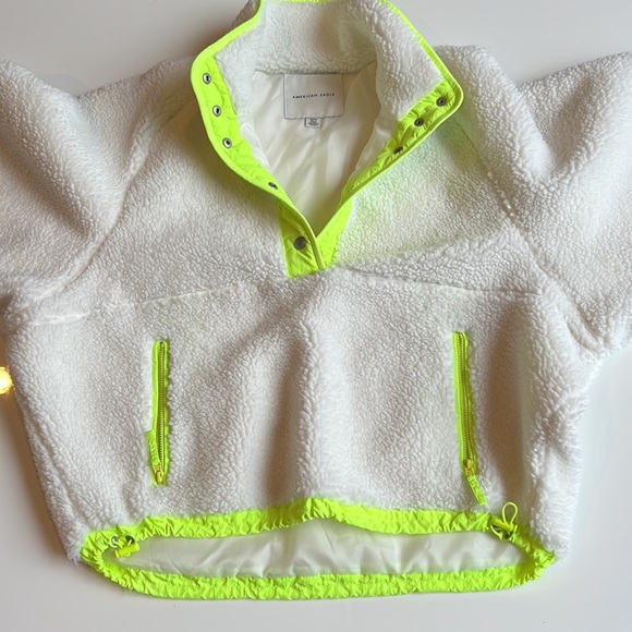 American Eagle white Fluffy Fleece Teddy Plush lined, hanorac style jacket - Picture 5 of 11